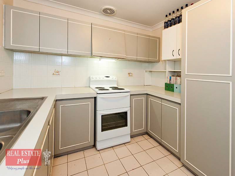 9/3 Park Road, Midvale WA 6056