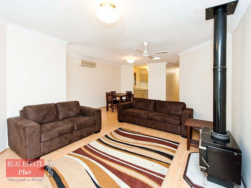 9/3 Park Road, Midvale WA 6056