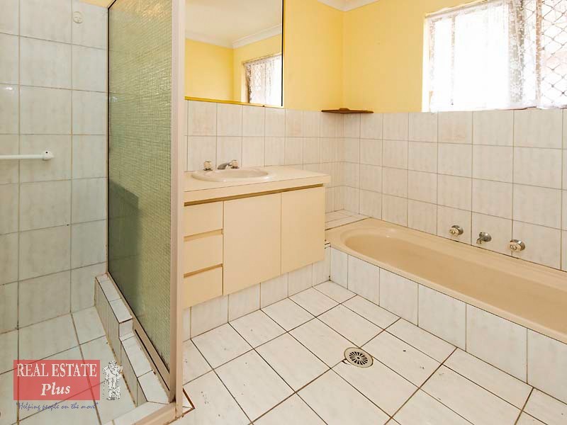 9/3 Park Road, Midvale WA 6056