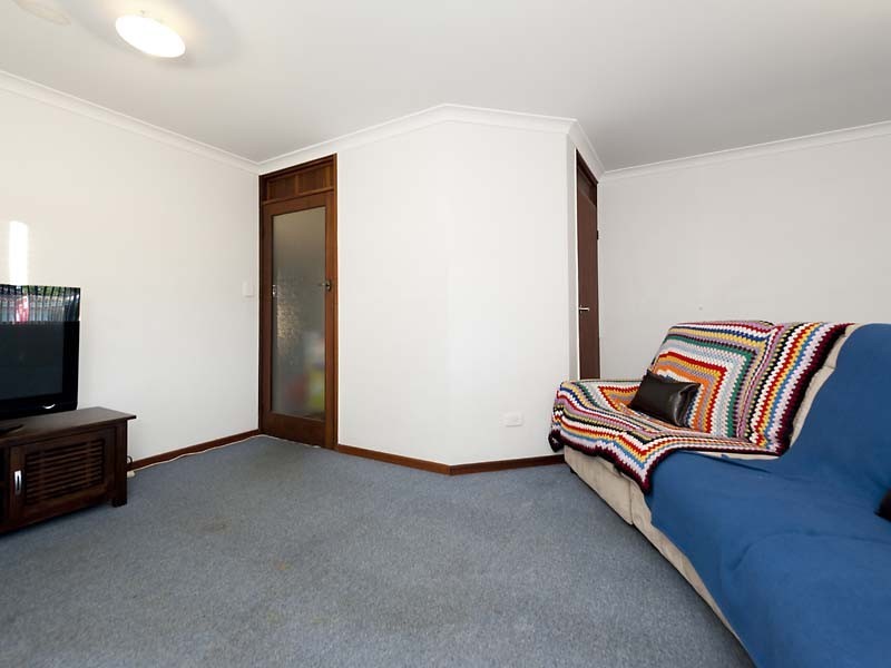 26 Burton Retreat, Stratton WA 6056