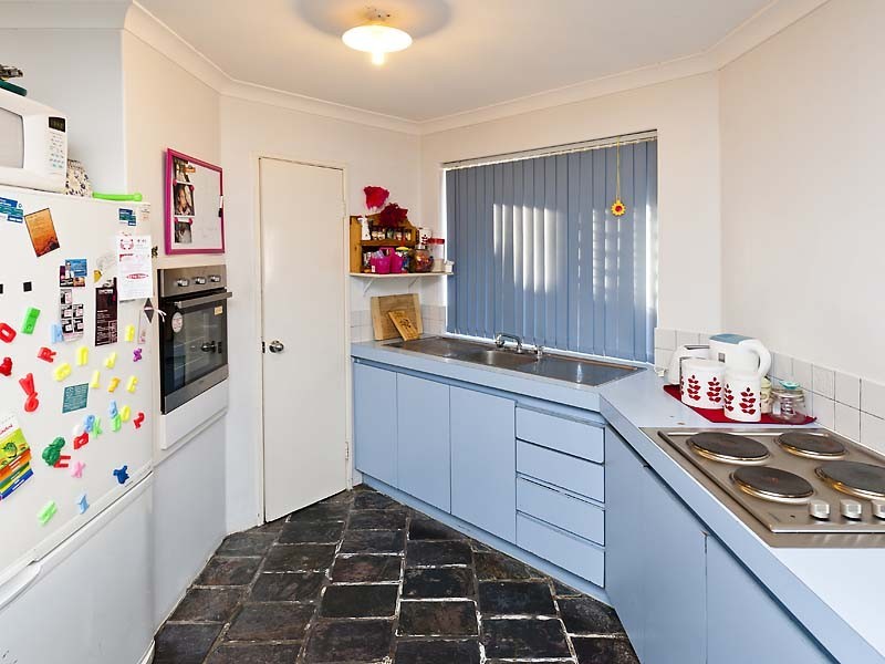 26 Burton Retreat, Stratton WA 6056