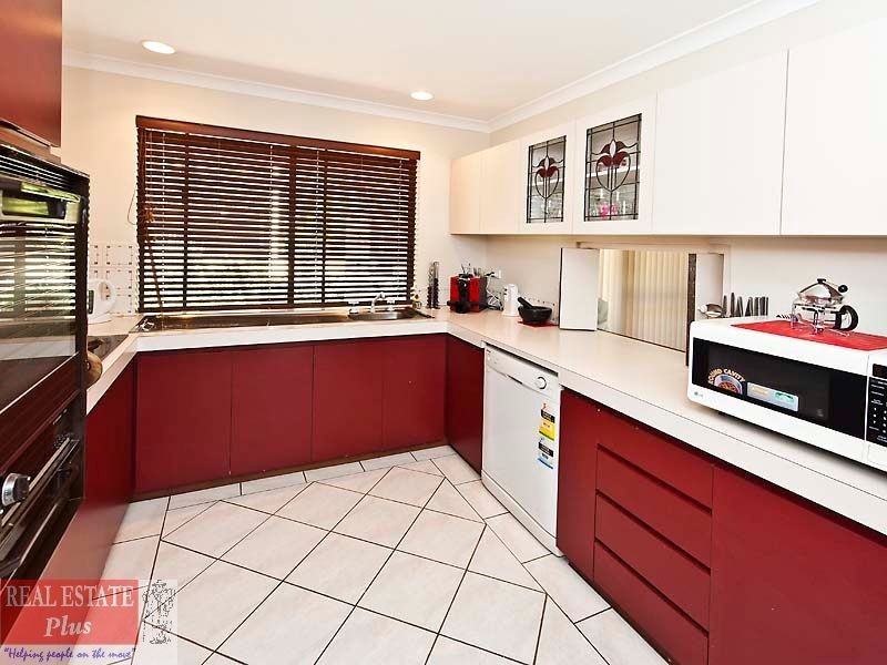 47 Fordham Drive, Swan View WA 6056