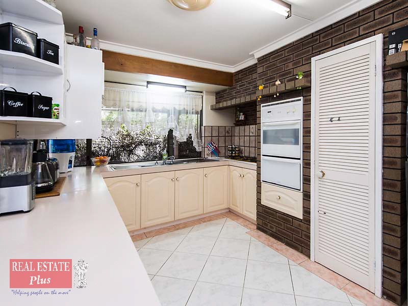 33 Innamincka Road, Greenmount WA 6056