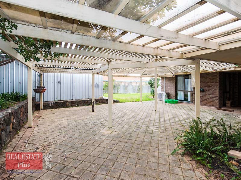 33 Innamincka Road, Greenmount WA 6056