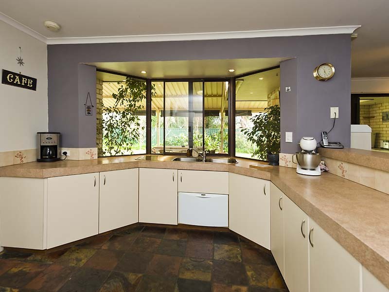 59 Redgum Avenue, Bellevue WA 6056