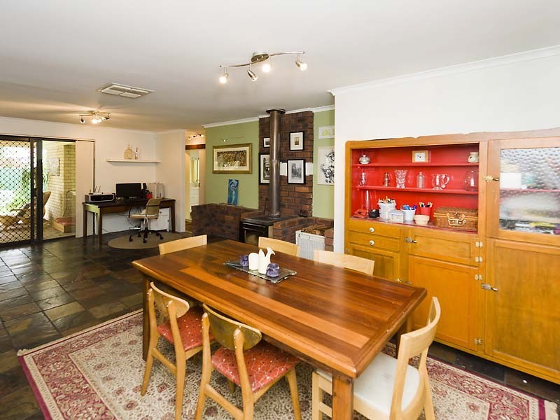 59 Redgum Avenue, Bellevue WA 6056