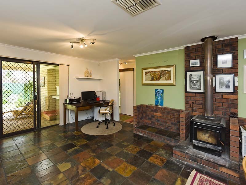 59 Redgum Avenue, Bellevue WA 6056