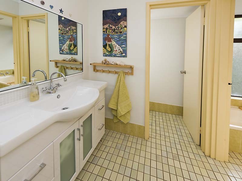 59 Redgum Avenue, Bellevue WA 6056