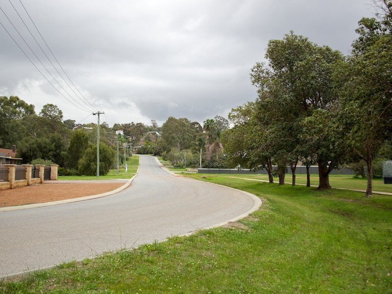 1/34A Glenwood Avenue, Helena Valley WA 6056