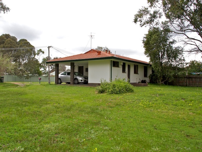 1/34A Glenwood Avenue, Helena Valley WA 6056