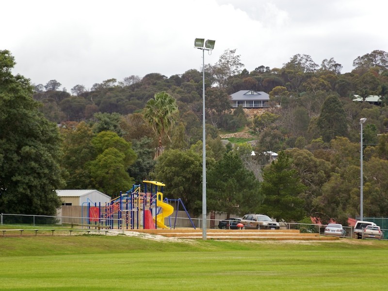 1/34A Glenwood Avenue, Helena Valley WA 6056