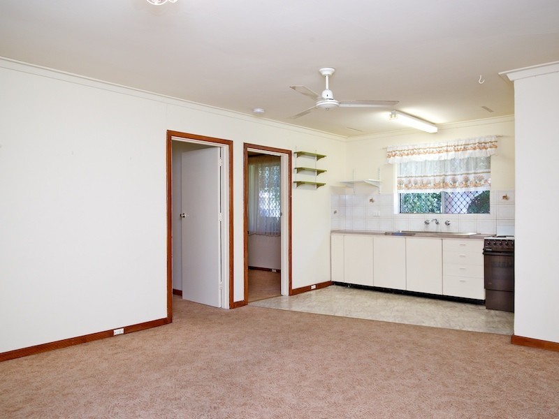 1/34A Glenwood Avenue, Helena Valley WA 6056