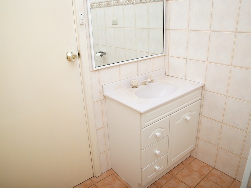 1/34A Glenwood Avenue, Helena Valley WA 6056