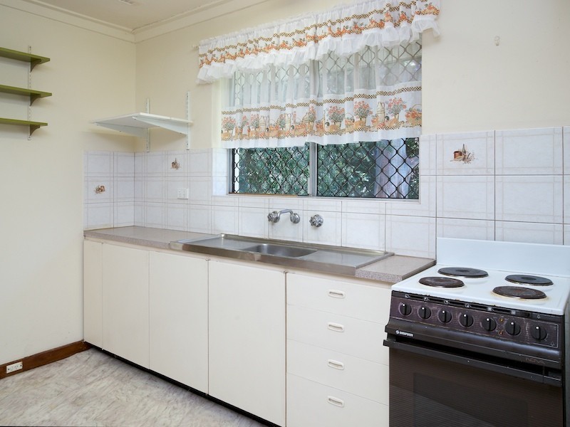 1/34A Glenwood Avenue, Helena Valley WA 6056