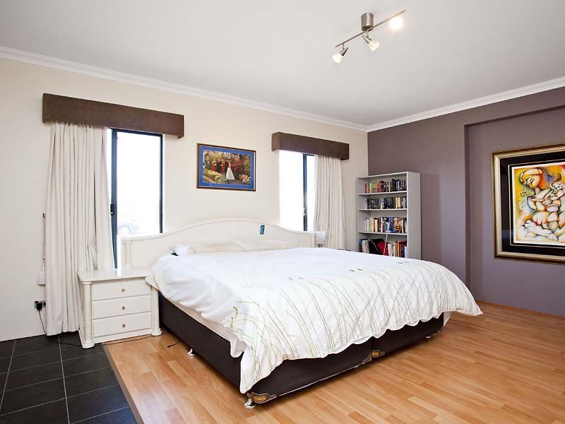 6 Elford Corner, High Wycombe WA 6057