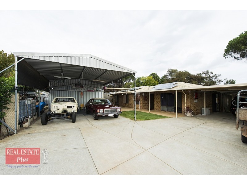 10 Woodbridge Close, Swan View WA 6056