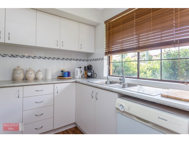 36 Abingdon Road, Swan View WA 6056