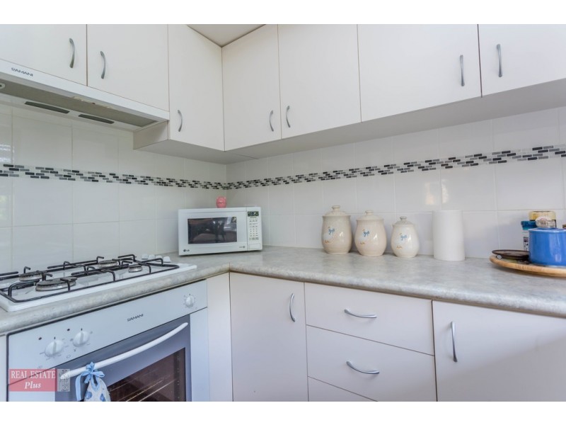 36 Abingdon Road, Swan View WA 6056