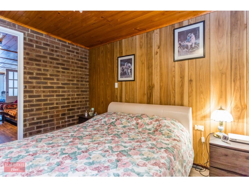 36 Abingdon Road, Swan View WA 6056