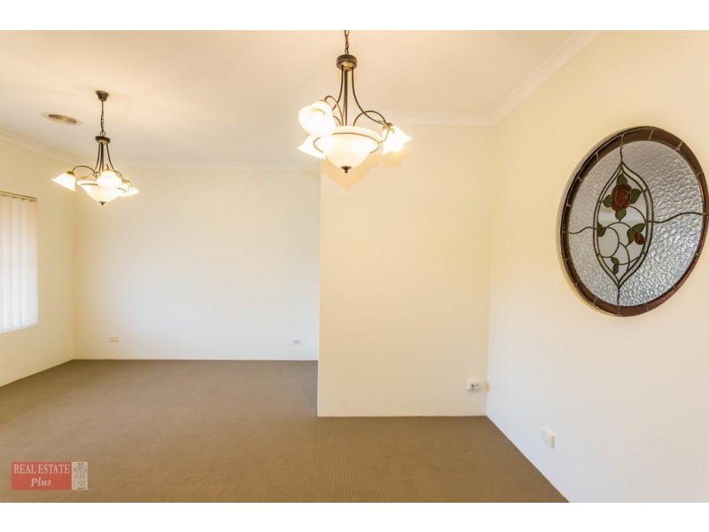 30 Golden Ash Gardens, Helena Valley WA 6056