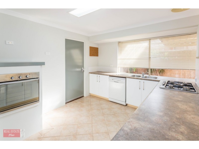 30 Golden Ash Gardens, Helena Valley WA 6056