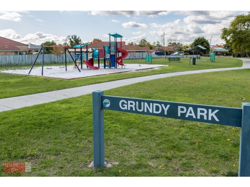 30 Golden Ash Gardens, Helena Valley WA 6056