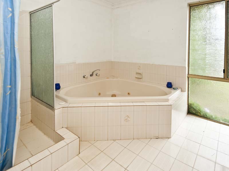 28 Balmain Road, Greenmount WA 6056