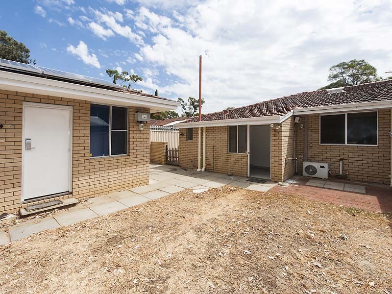 8B Highview Road, Greenmount WA 6056