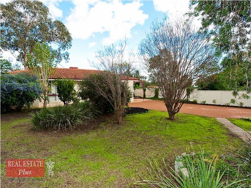 37 Innamincka Road, Greenmount WA 6056