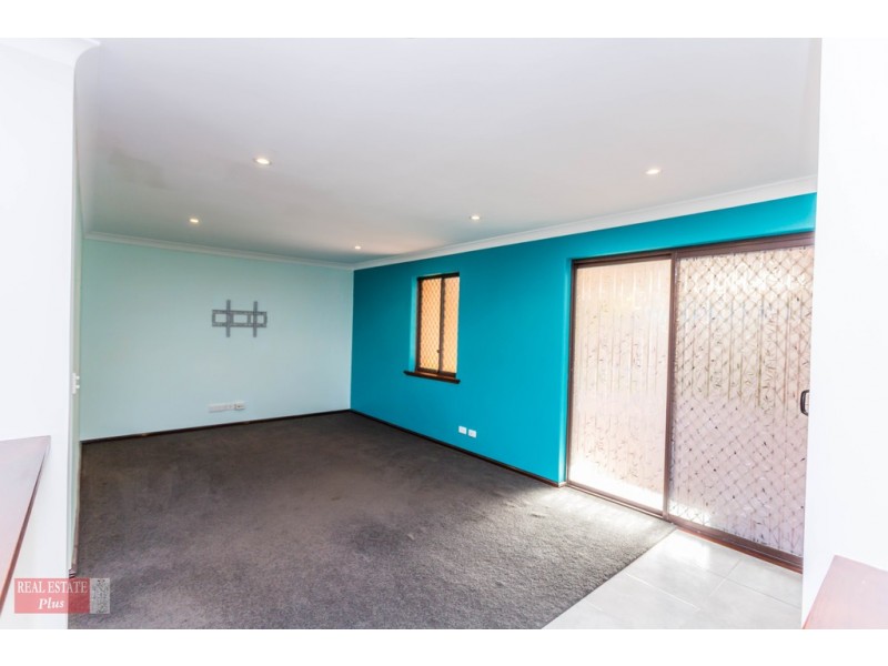 2 Bristol Way, Forrestfield WA 6058