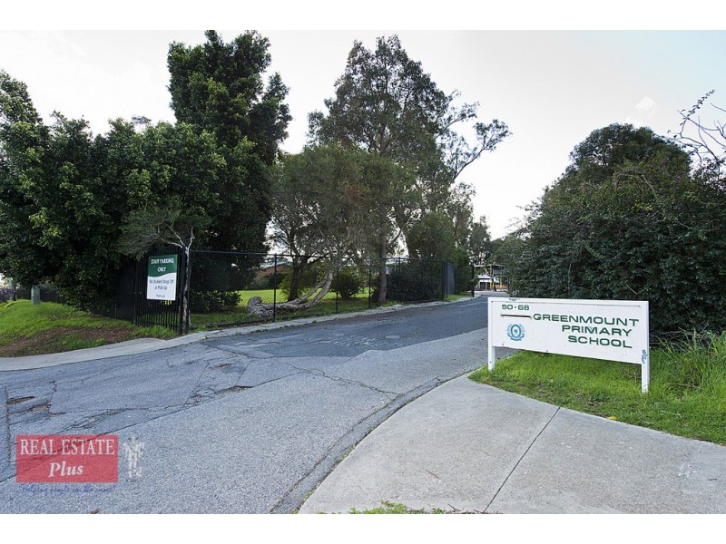 1/4 Russell Road, Greenmount WA 6056