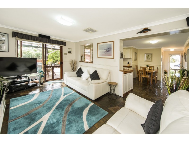 5 Cedar Place, Beechboro WA 6063