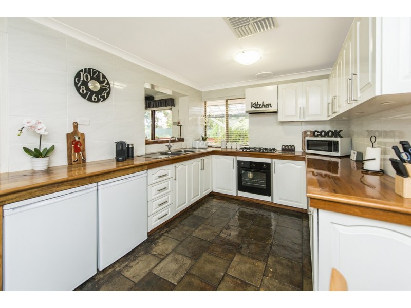 5 Cedar Place, Beechboro WA 6063
