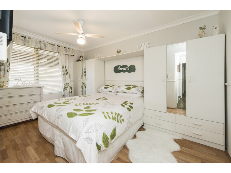 5 Cedar Place, Beechboro WA 6063