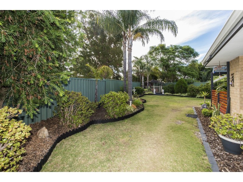 5 Cedar Place, Beechboro WA 6063