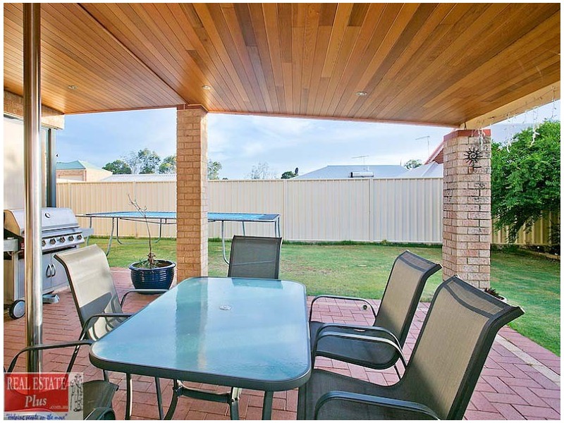 4 Adler Heights, Swan View WA 6056