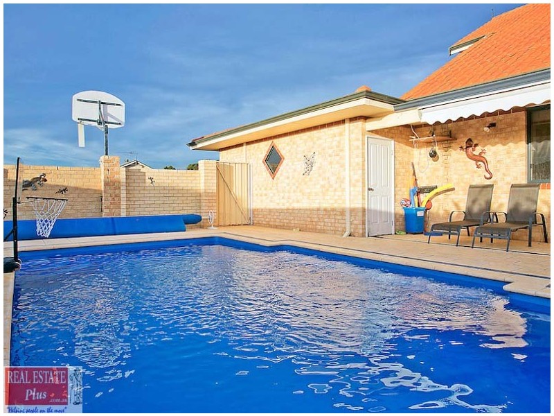 4 Adler Heights, Swan View WA 6056