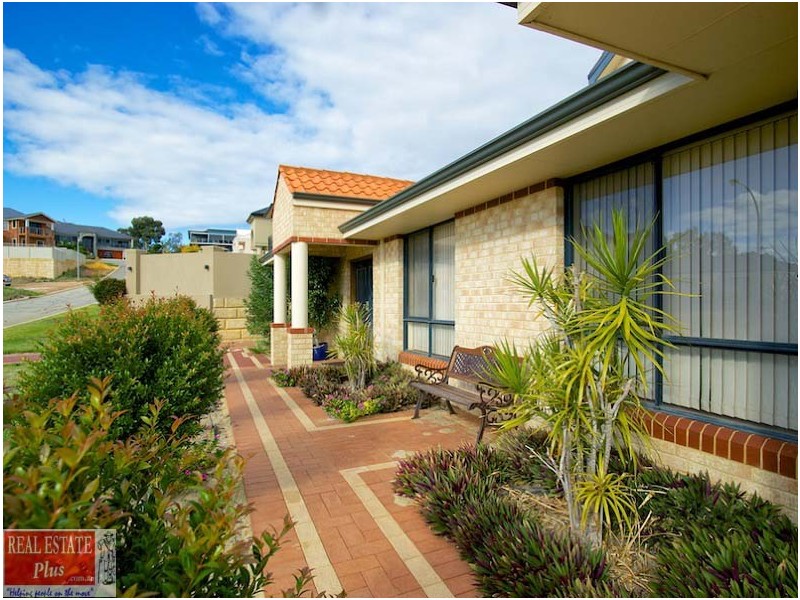 4 Adler Heights, Swan View WA 6056