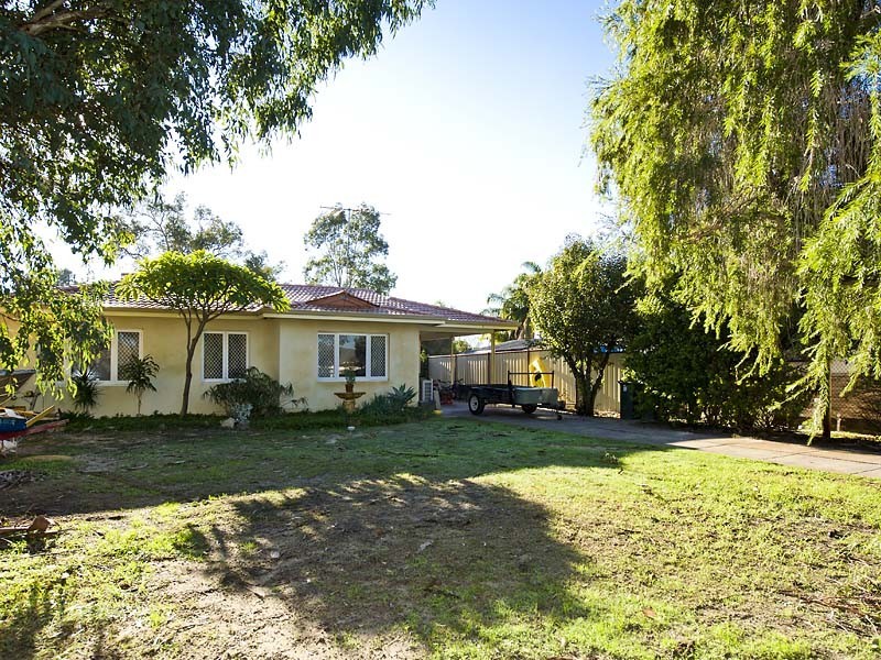 44 Kidman Avenue, South Guildford WA 6055