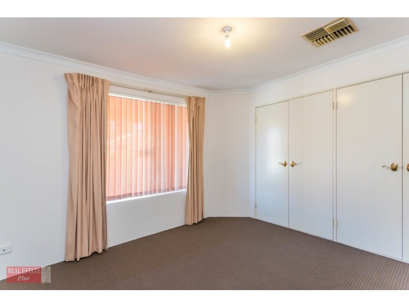17/11 Elvire Street, Viveash WA 6056