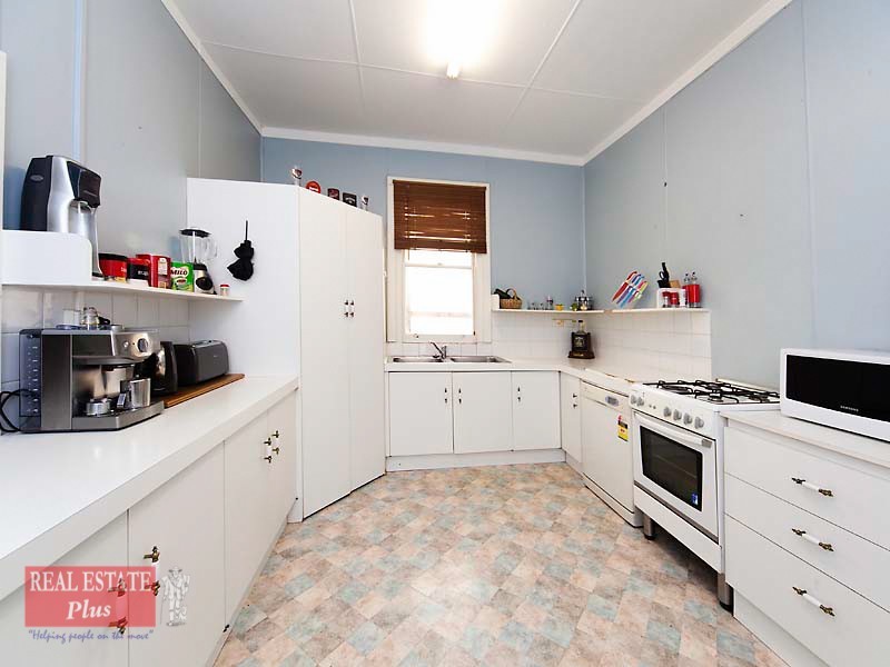 10 Padbury Terrace, Midland WA 6056