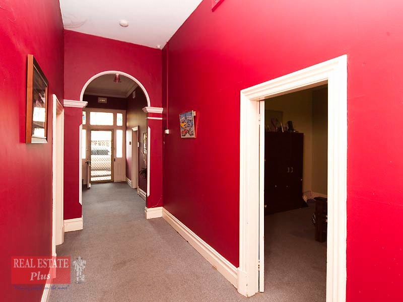 10 Padbury Terrace, Midland WA 6056