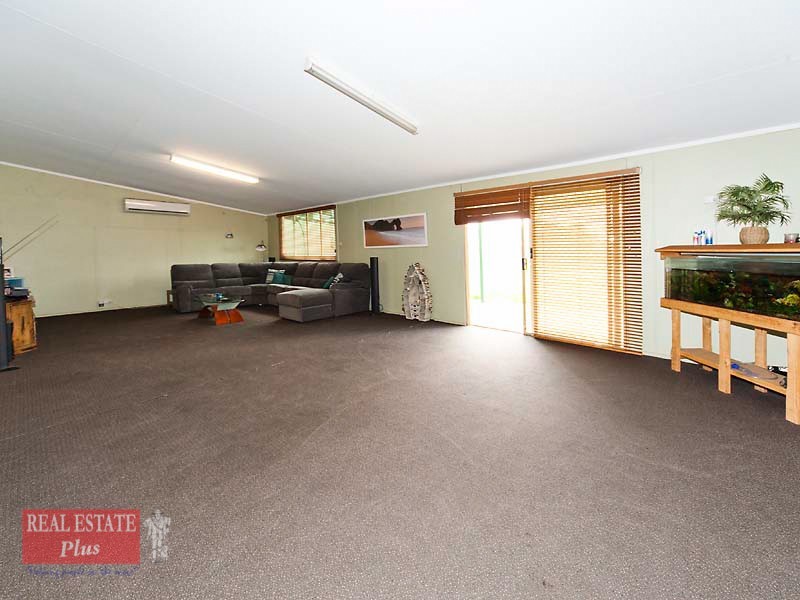 10 Padbury Terrace, Midland WA 6056