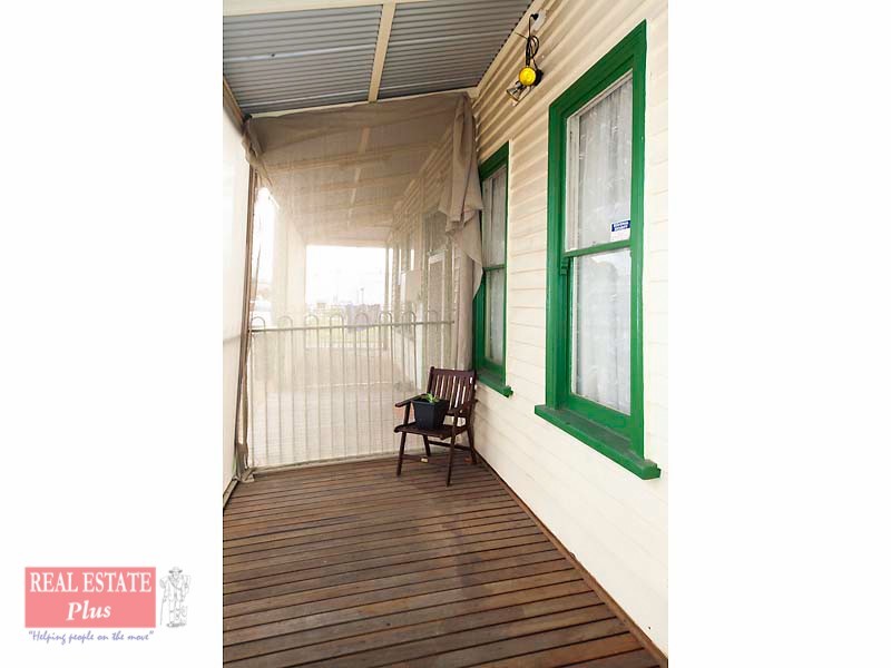 10 Padbury Terrace, Midland WA 6056