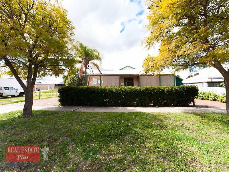 10 Padbury Terrace, Midland WA 6056