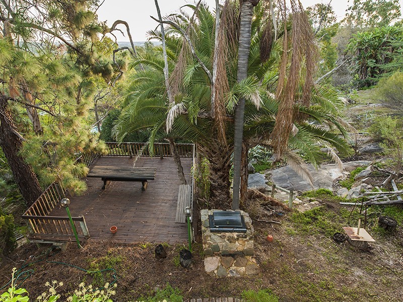 6 Lukin Avenue, Darlington WA 6070