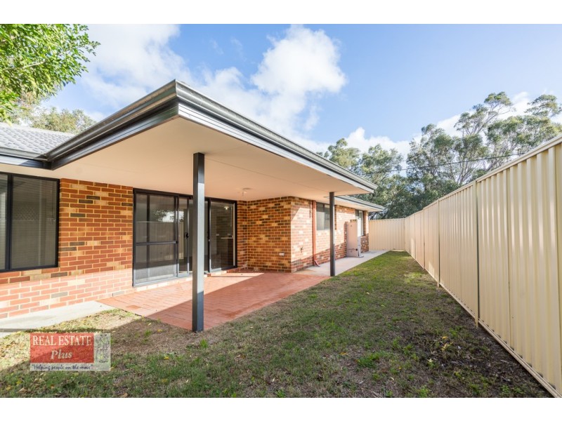 1A Jarril Place, Koongamia WA 6056