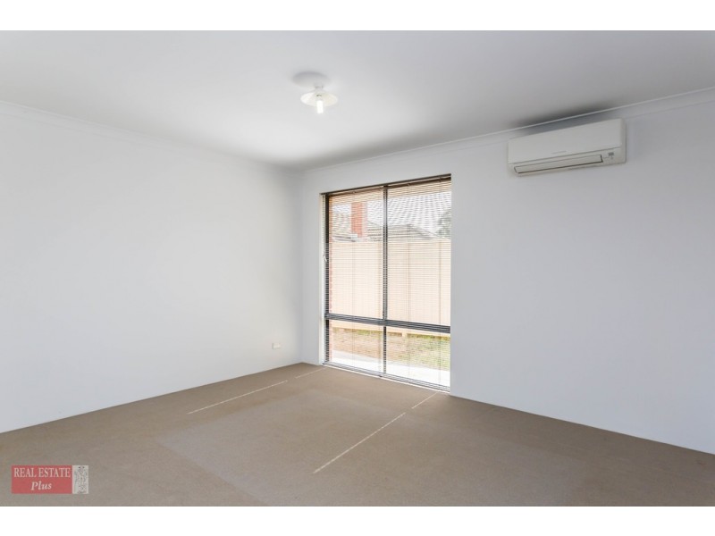 1B Jarril Place, Koongamia WA 6056
