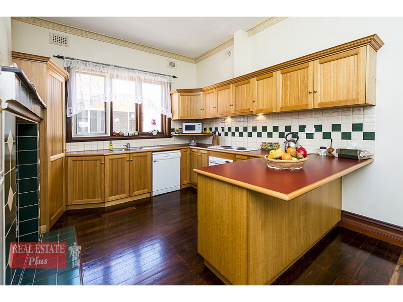 33 Great Northern Highway, Middle Swan WA 6056