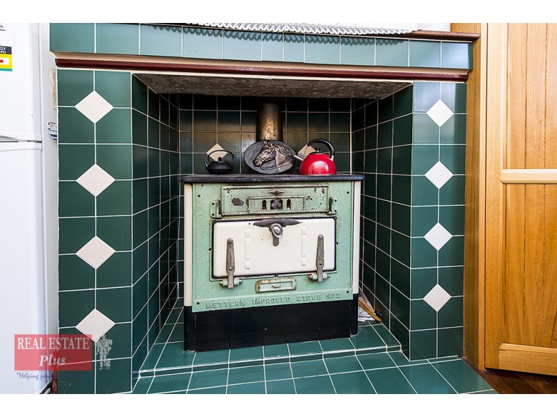 33 Great Northern Highway, Middle Swan WA 6056